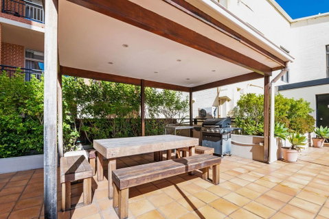 Quality Apartments Camperdown - South Australia Travel 3