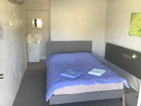 Rankins Springs Motel - South Australia Travel 2