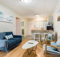 Rare Modern Unit with Private Fenced garden Close to The Beach PC4 - South Australia Travel