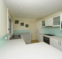 Reef Close 1/2 - South Australia Travel