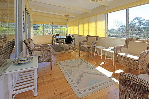 REST ASHORE At MOLLYMOOK - South Australia Travel 1