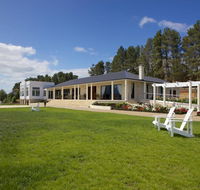 Riversdale Estate Cottages - South Australia Travel