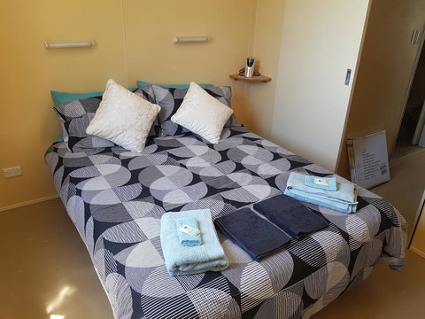 Rocks Retreat Cabin 3 - Lobster - South Australia Travel 1