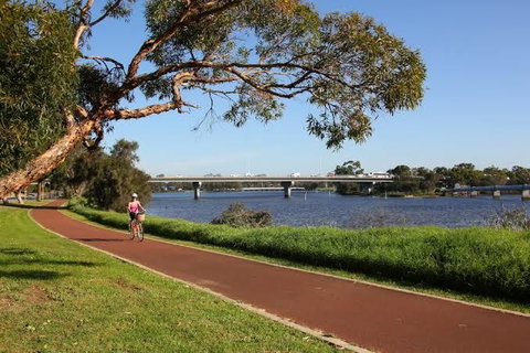 Rossmoyne 2 BEDROOM HOUSE, SELF CHECK IN, Walk To River, Shops, Bus, Trains, Cls To Airport, City, Beaches - South Australia Travel 3