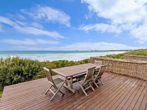 RUBY'S BEACHFRONT - South Australia Travel 0