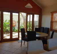 Salty Eyre Glenelg - South Australia Travel