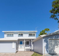 Sandpiper Beach Front House - South Australia Travel