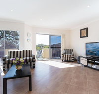 Sandy Point Luxury' 117a Sandy Point Road - air con  foxtel - South Australia Travel
