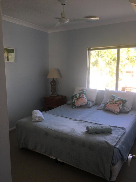 Sandys Shared Appartment - South Australia Travel 0