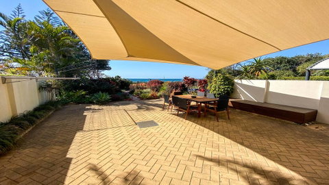 Sapphire - South Australia Travel 2