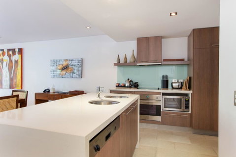 Sea Temple Penthouse 407 - South Australia Travel 3