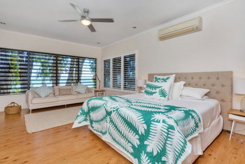 Seascape Luxury Beachfront House - South Australia Travel 0