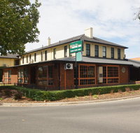 Seaton Arms Motor Inn - South Australia Travel