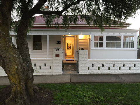 Signature On Gunn - South Australia Travel 0