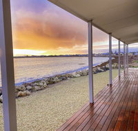 Smart Beach House  Pelican Point - South Australia Travel