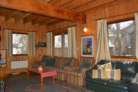 Snowdrop Lodge - South Australia Travel 1