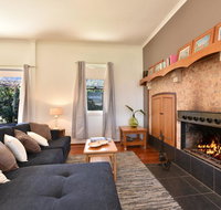 Somerville Wines Farmstay in Broke super cute house on working farm. Walk for miles. - South Australia Travel