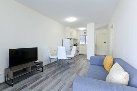 South Perth Perfect Location Free WIFI & Parking - South Australia Travel 1
