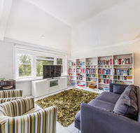 Spoilt for choice 2-bed/2-bath  Free parking - South Australia Travel