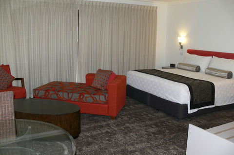 Springs Resorts Mittagong - South Australia Travel 1