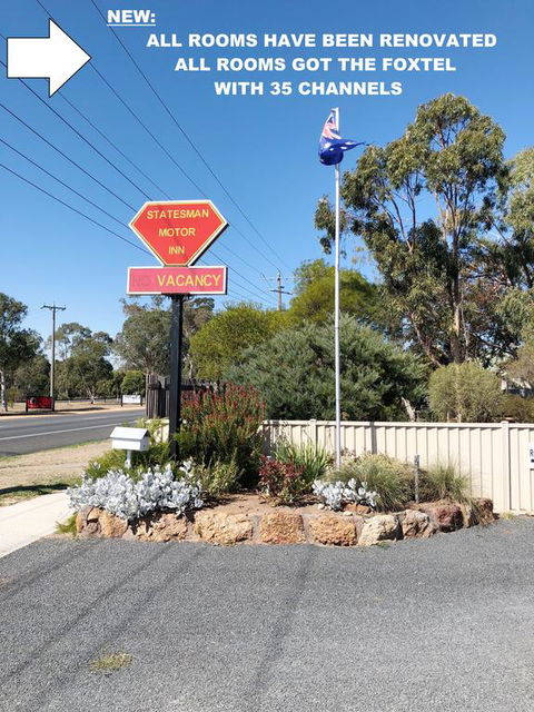 Statesman Motor Inn - South Australia Travel 3