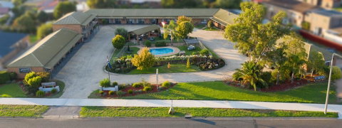 Statesman Motor Inn - South Australia Travel 0