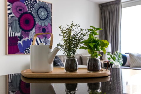 Stunning, Central Huge CBD Pad, Free WiFi, Netflix - South Australia Travel 2