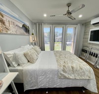 STYLISH UNIT - CLOSE TO DREAMWORLD - South Australia Travel