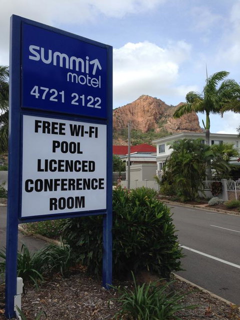 Summit Motel - South Australia Travel 3