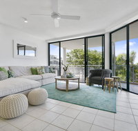 Sunny and spacious Sunshine Beach - South Australia Travel