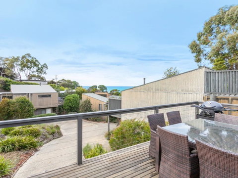 SUNRISE AT BREAKERS - Townhouse Close To Town - South Australia Travel 0