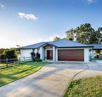 Sunset Retreat Airlie Beach Rural Getaway - South Australia Travel