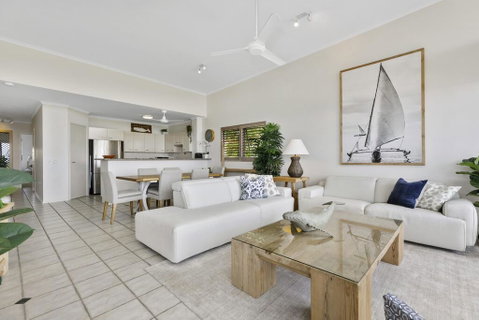 Sunshine Beach Penthouse With Beach Views - Unit 9/21 Park Crescent, Sunshine Beach - South Australia Travel 2