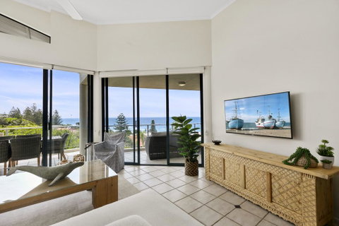 Sunshine Beach Penthouse With Beach Views - Unit 9/21 Park Crescent, Sunshine Beach - South Australia Travel 3