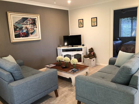 Sunshine Coast Tropical Getaway - South Australia Travel 0