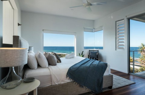 Sunshine Coast White House - South Australia Travel 1