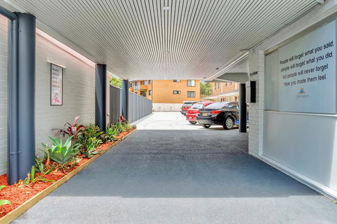 Surf Beach Motel Port - South Australia Travel 1