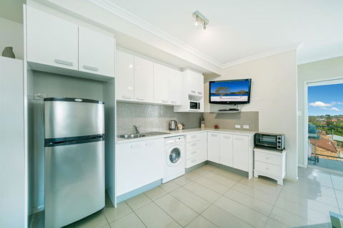 Suttons Beach Apartments - South Australia Travel 3
