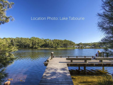 Tabourie Lake Motor Inn - South Australia Travel 3