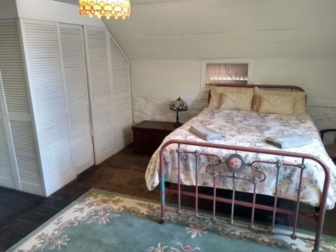 Tanilba House - South Australia Travel 3