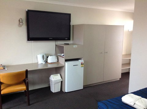 Tannum Sands Hotel / Motel - South Australia Travel 3