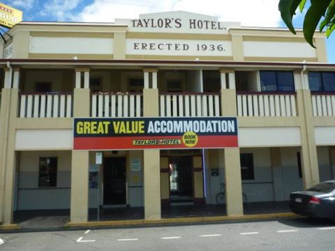 Taylors Hotel - South Australia Travel 0