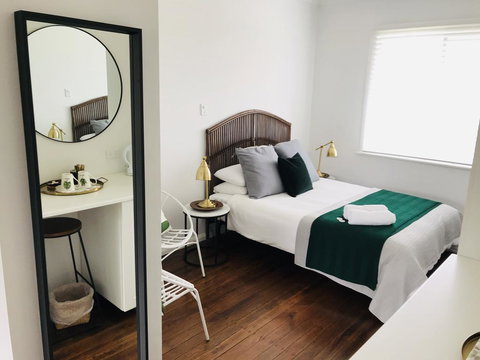 Tea Gardens Hotel - South Australia Travel 2