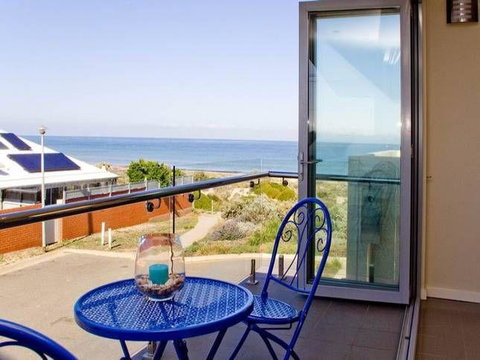 Tennyson View - South Australia Travel 0