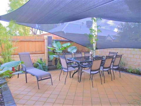 Terrific Townhouse - South Australia Travel 2