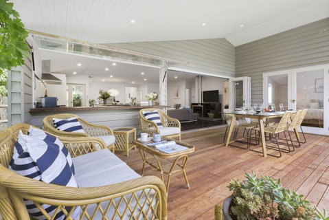 THALASSA HOUSE COASTAL RETREAT DROMANA - South Australia Travel 1