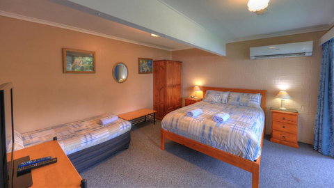 The 2C's Bed & Breakfast - South Australia Travel 0