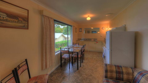 The 2C's Bed & Breakfast - South Australia Travel 1