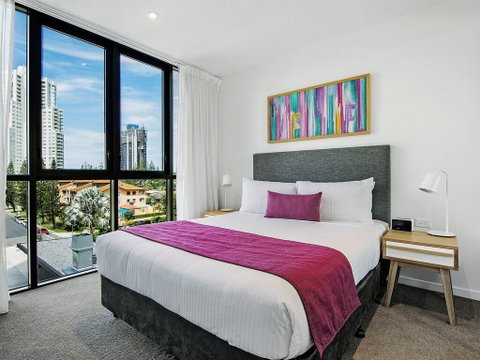 The Beach Broadbeach Private 2 Bedroom Apartment - South Australia Travel 2