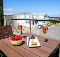 The Beach House At Bayside - South Australia Travel